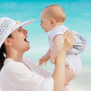كشف بالعيادة د. ابتهال العزب اخصائىة نساء وولادة